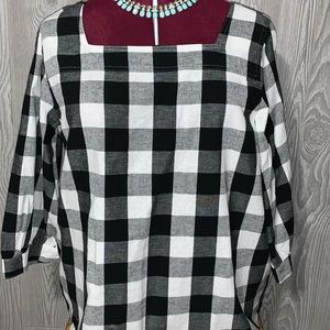 NWT Time & Tru Buffalo Check Square Neck Top